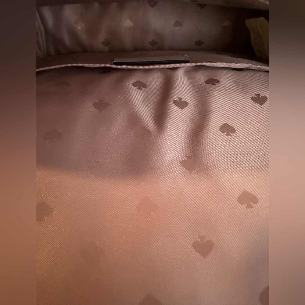 Kate Spade New York Women's Madison Saffiano Leather Convertible Crossbody Bag - Picture 6 of 10